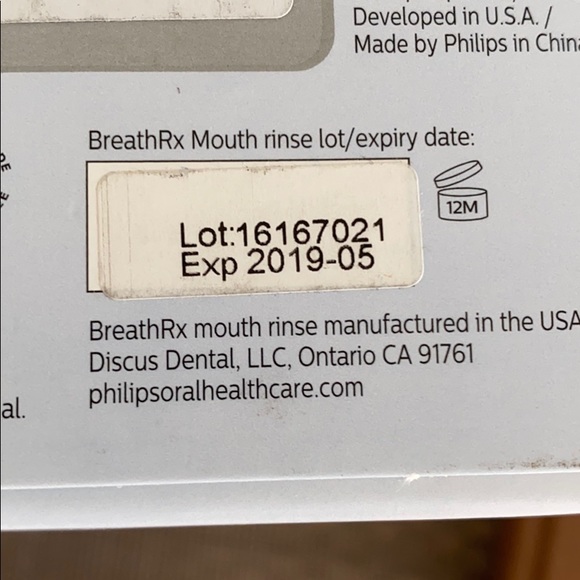 PHILIPS Sonicare Toothbrush - Picture 3 of 8